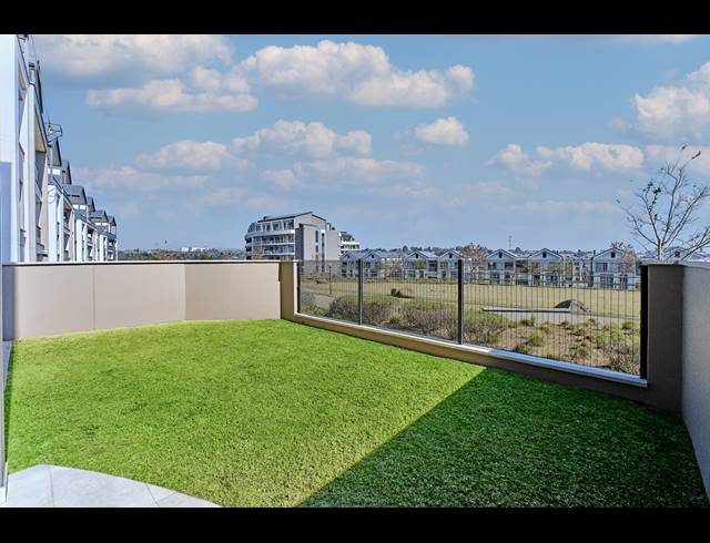 3 BEDROOM APARTMENT FOR SALE IN WATERFALL